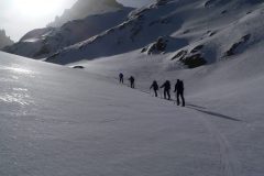 20201210080929-curso-de-esqui-de-montana-en-la-cordillera-cantabrica-nivel-1-iniciacion-3-dias
